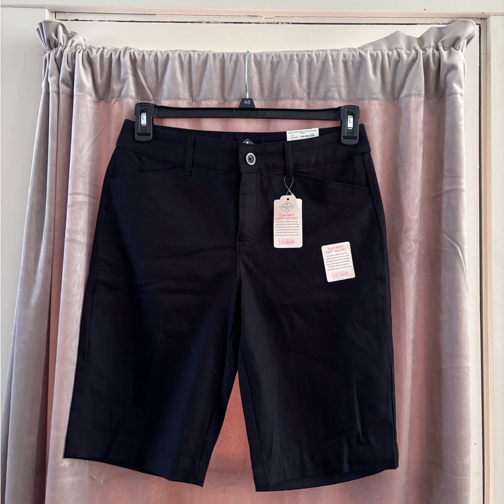 NWT Liz Claiborne bermuda shorts sz 8